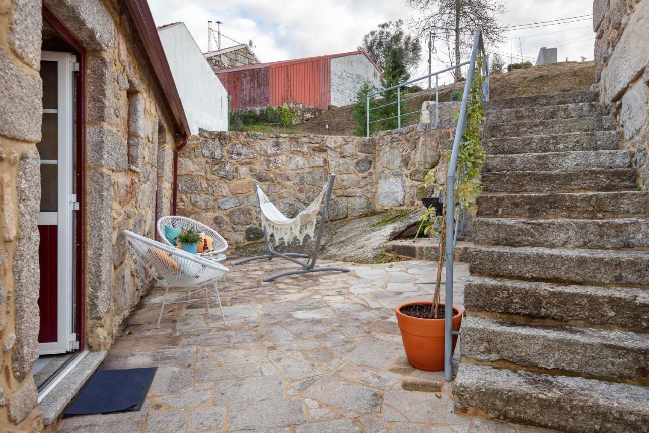 Casa Do Rancho - Turismo Rural Paranhos エクステリア 写真