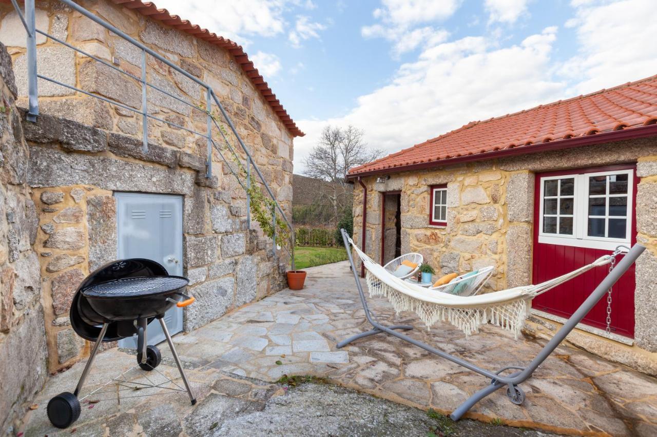 Casa Do Rancho - Turismo Rural Paranhos エクステリア 写真