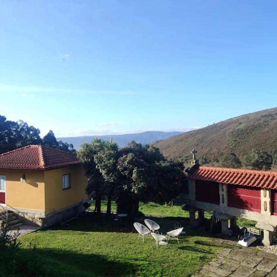 Casa Do Rancho - Turismo Rural Paranhos エクステリア 写真